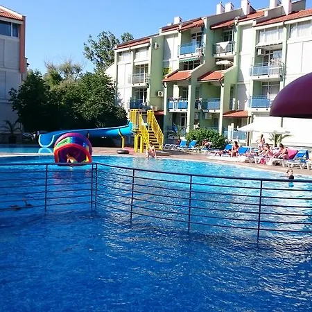 Ξενοδοχείο με διαμερίσματα Elit 1 Σάνι Μπιτς