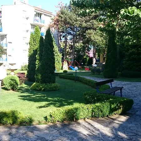 Апартхотел комплекс елит 1 3*